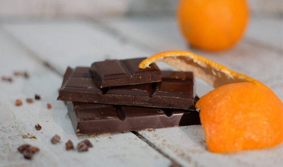 bitter-chocolate-with-orange-core-gallard-tablet-100gr