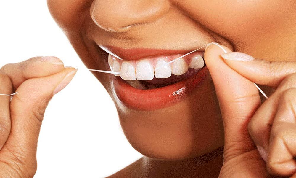 نخ دندان اورال-بی ESSENTIAL FLOSS - UK