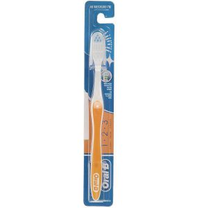 oral-b-normal-toothbrush-123